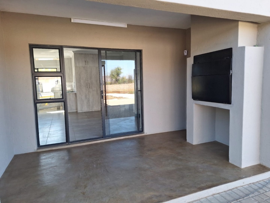 2 Bedroom Property for Sale in Melodie North West